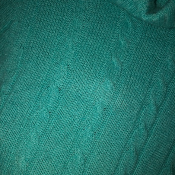 Light blue Lord & Taylor 2 Ply 100% Cashmere short sleeve turtleneck sweater - Picture 8 of 12